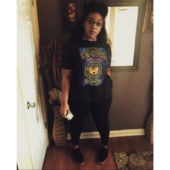 Meet your Posher, Krystle (Adanna) - Picture 8 of 15